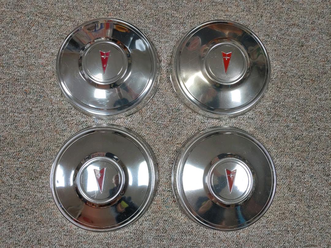 Pontiac Dog Dish Hub Caps The Supercar Registry