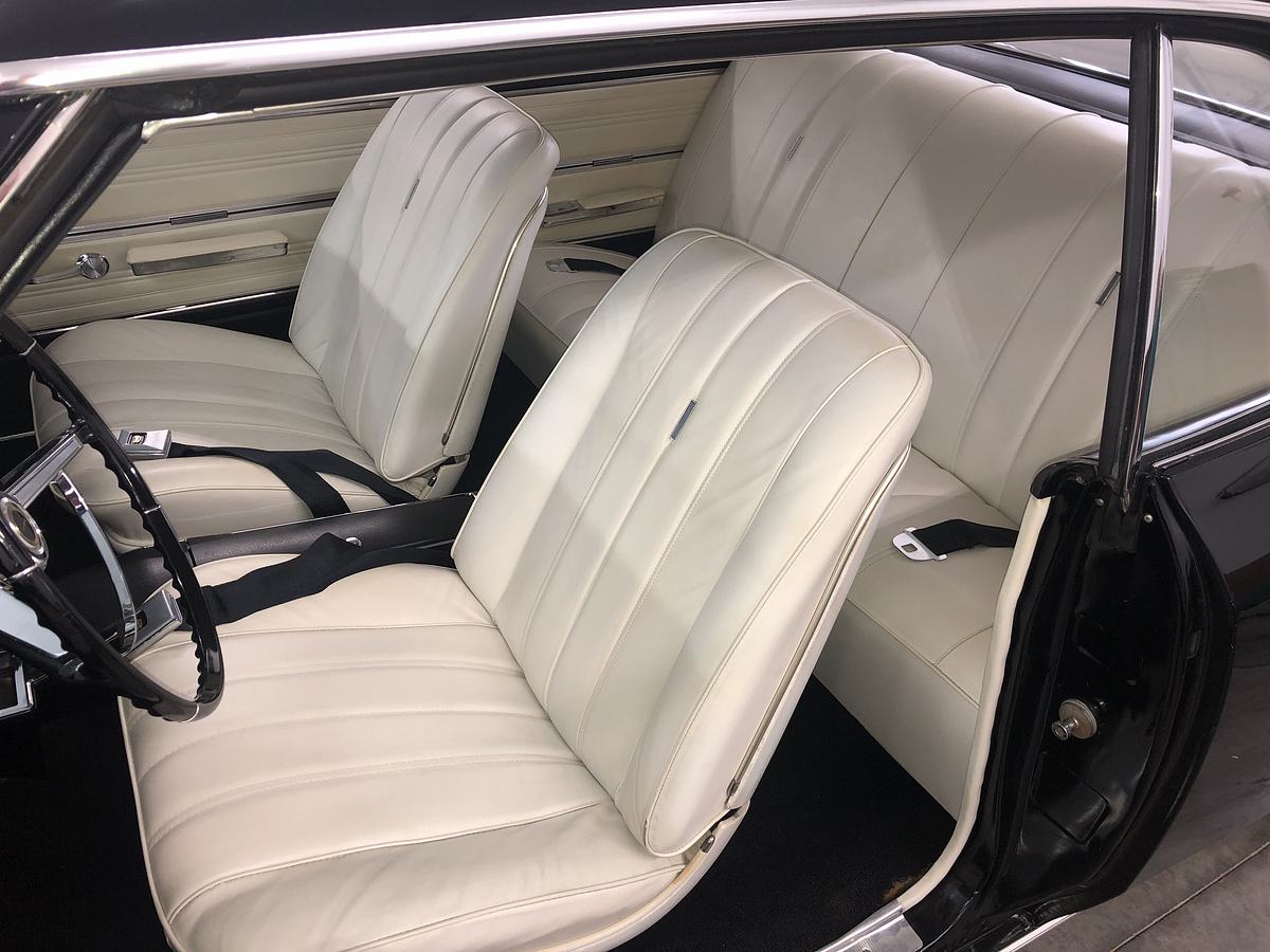 Name:  1_interior pix3.jpeg
Views: 4470
Size:  131.8 KB