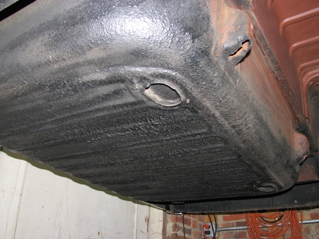 Name:  Trunk well undercoating.sm.jpg
Views: 377
Size:  176.8 KB